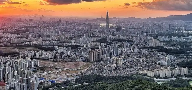 남한산성에서 내려다본 서울